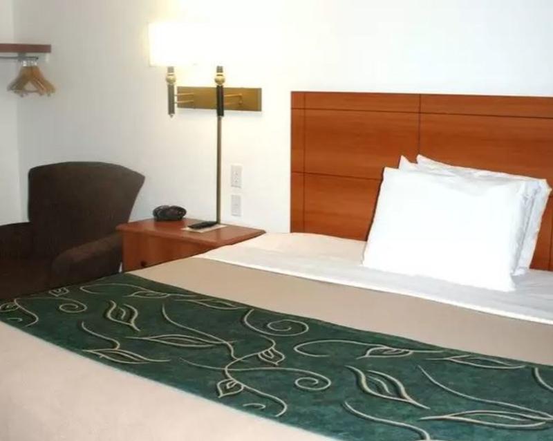 TRAVELODGE BY WYNDHAM COMFORT