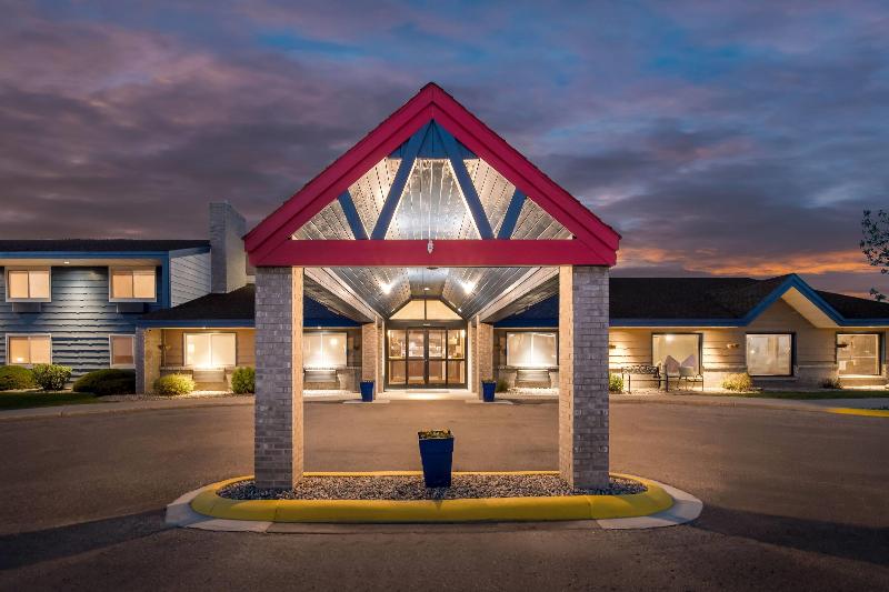 Americinn By Wyndham Crookston U Of M Crookston image