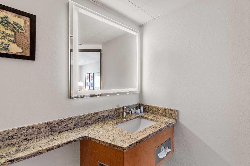 Americinn By Wyndham Crookston U Of M Crookston image