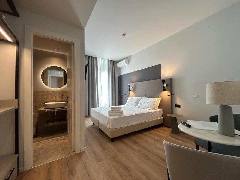 Hotel Porta Pia image