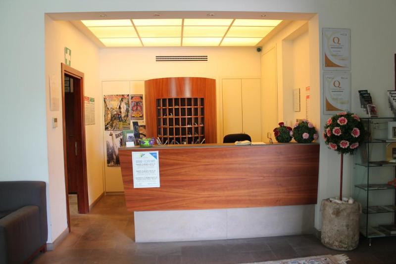 Hotel Porta Valdera — view