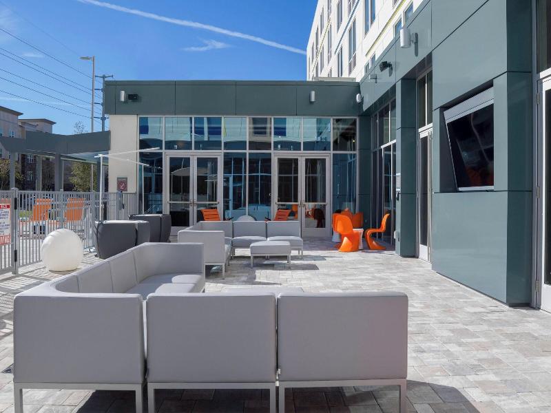 Aloft Gainesville image