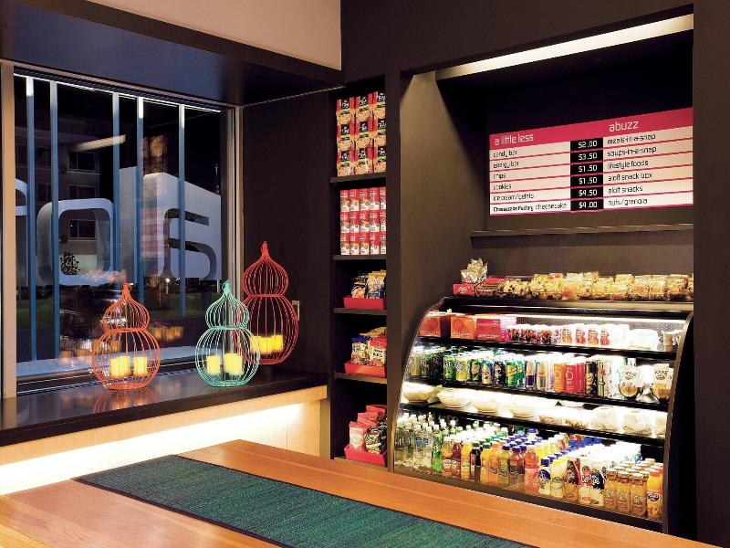 Aloft Dallas Arlington Entertainment District image