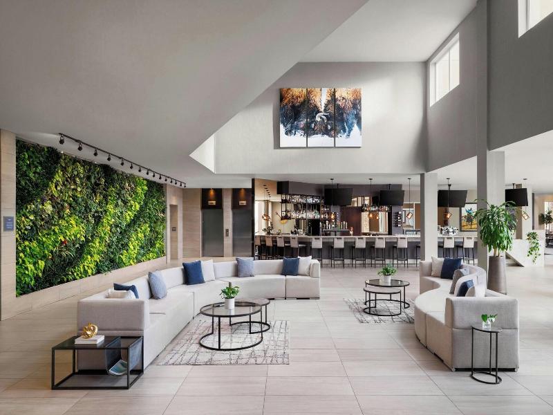 The Westin Calgary Airport image
