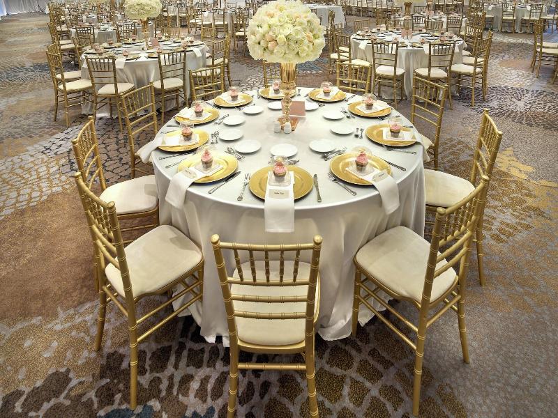 The Westin Calgary Airport image