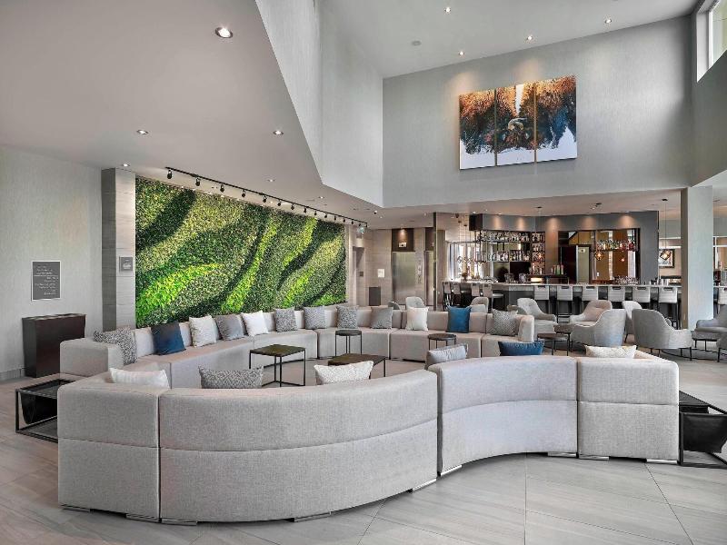 The Westin Calgary Airport image