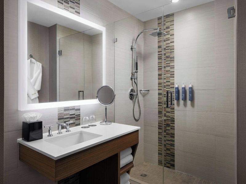 The Westin Calgary Airport image