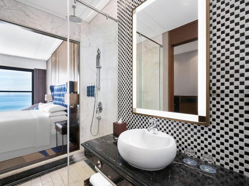 Four Points By Sheraton Danang image