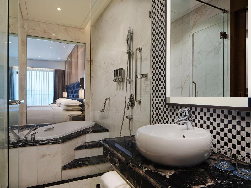 Four Points By Sheraton Danang image