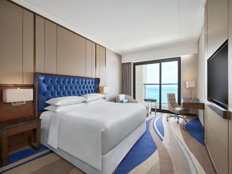 Four Points By Sheraton Danang image
