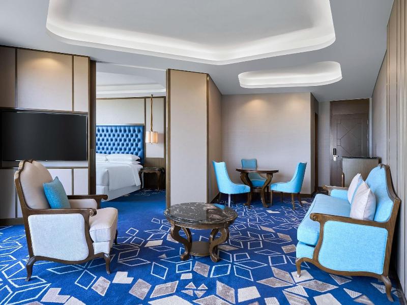 Four Points By Sheraton Danang image