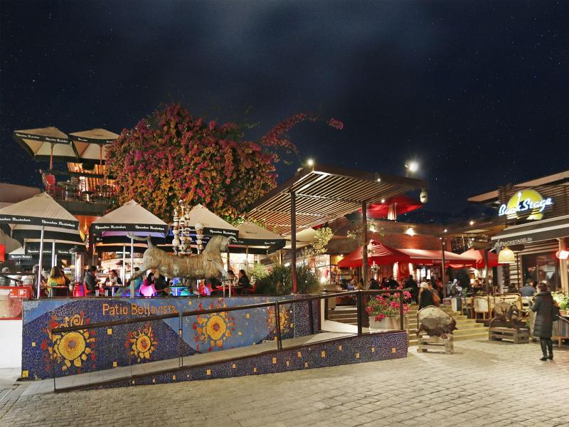 Amistar Apartments image