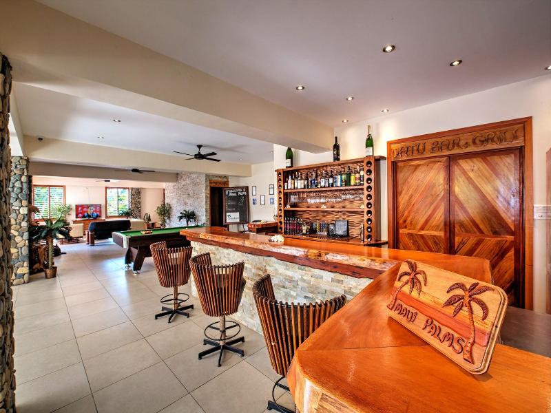 Maui Palms Private Villas image