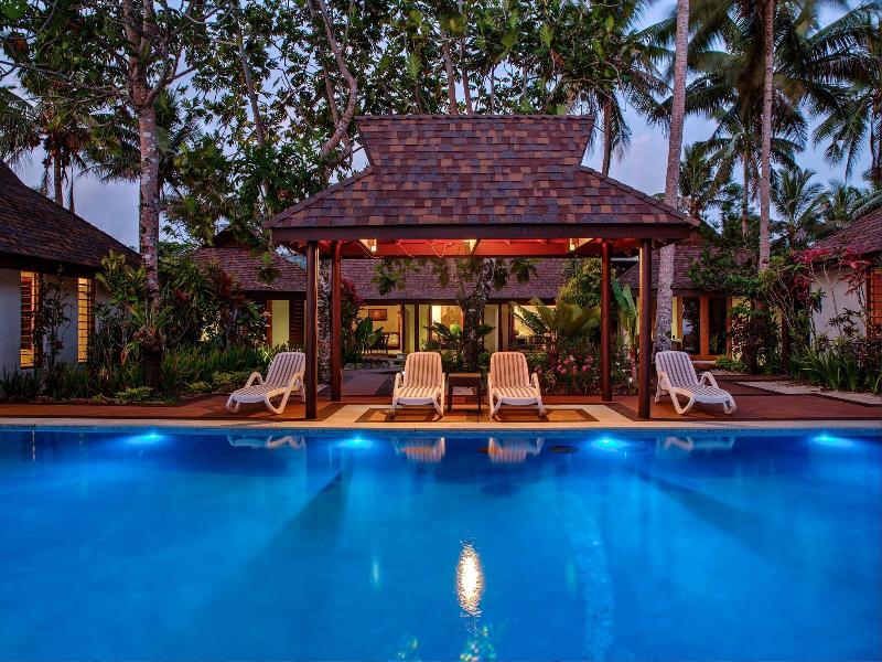 Maui Palms Private Villas image