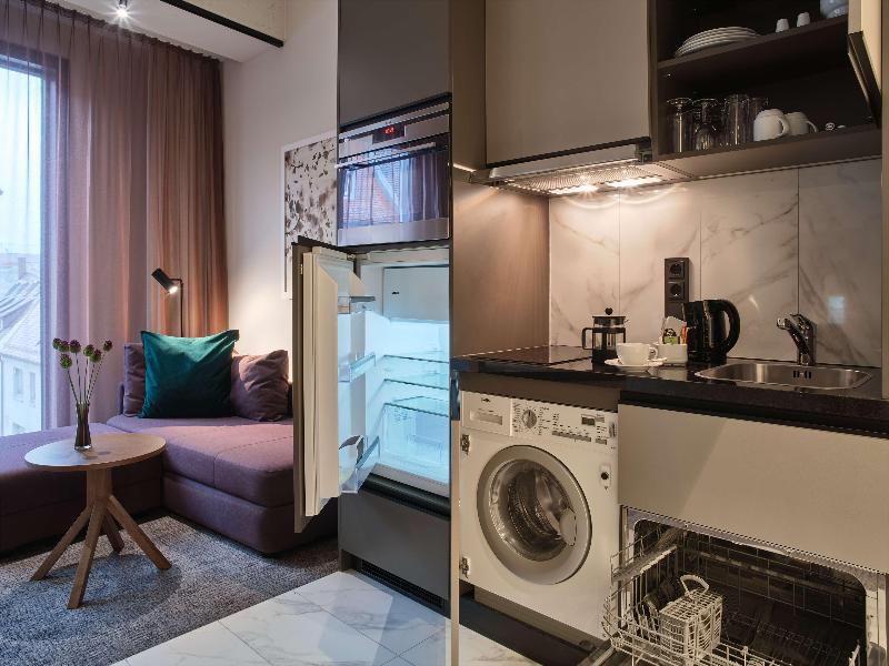 Adina Apartment Hotel Nuremberg image