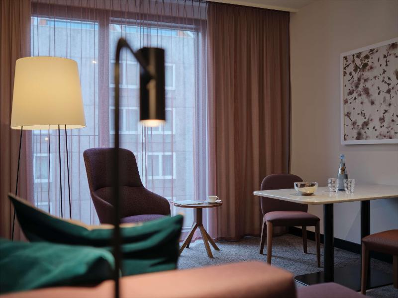 Adina Apartment Hotel Nuremberg image