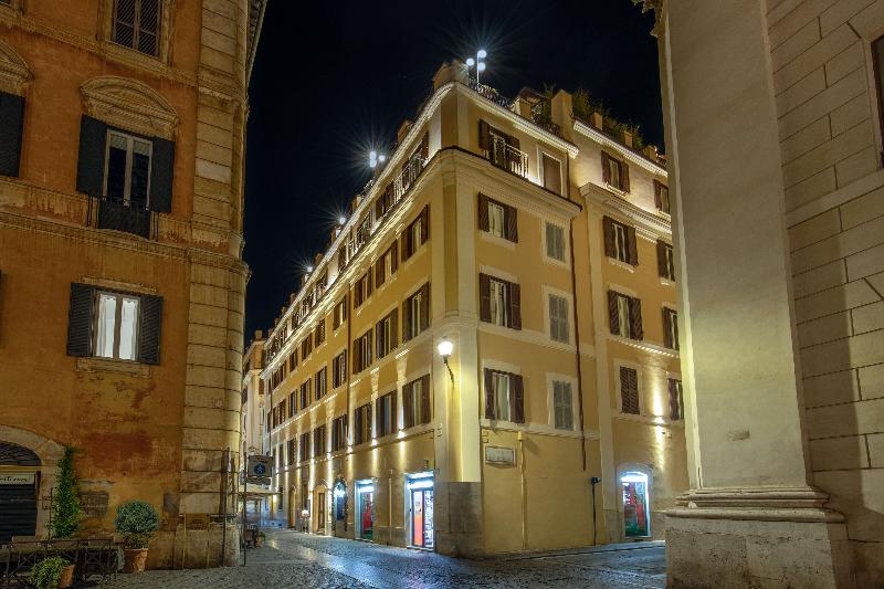 9Hotel Cesari