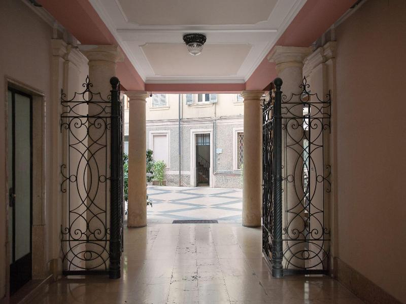 Relais Empire image