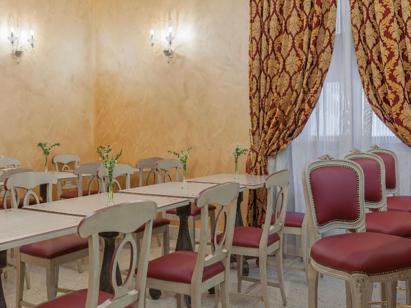 Relais Empire image