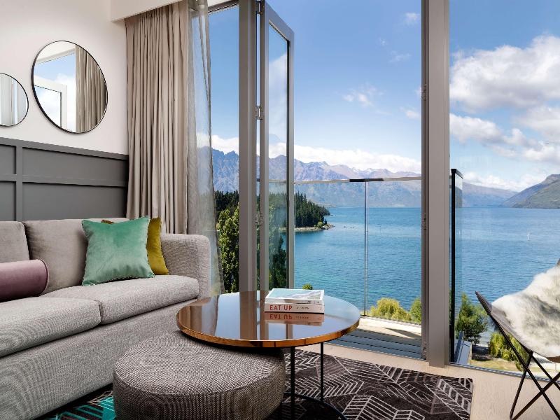 QT Queenstown image