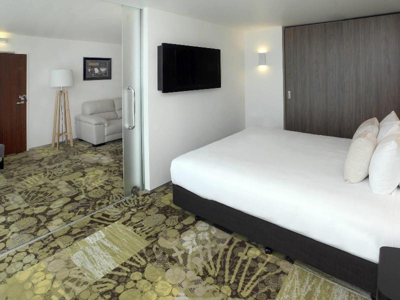 Novotel New Plymouth Taranaki image