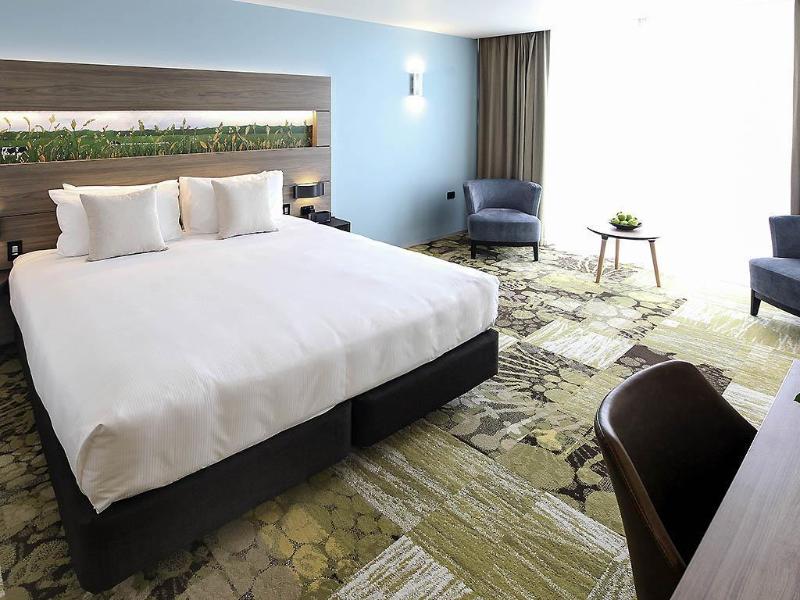 Novotel New Plymouth Taranaki image