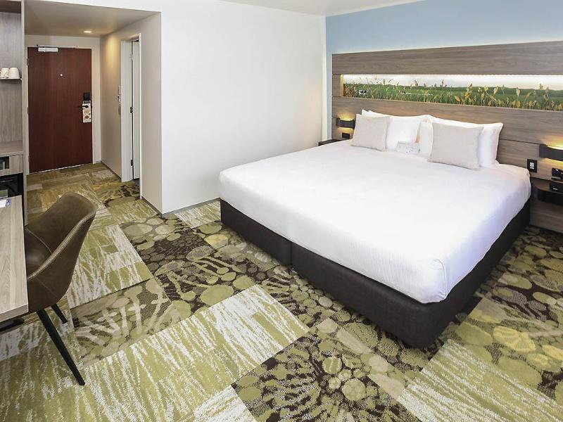 Novotel New Plymouth Taranaki image
