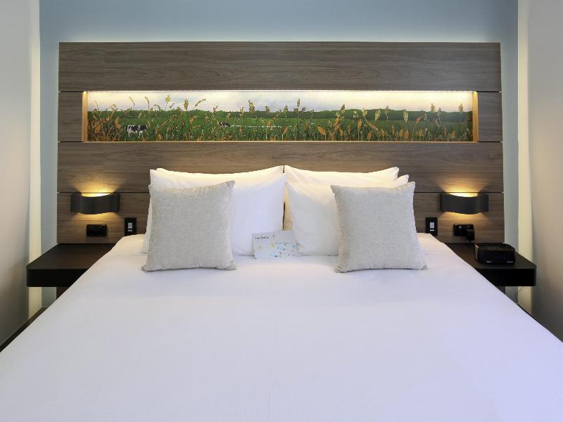 Novotel New Plymouth Taranaki image