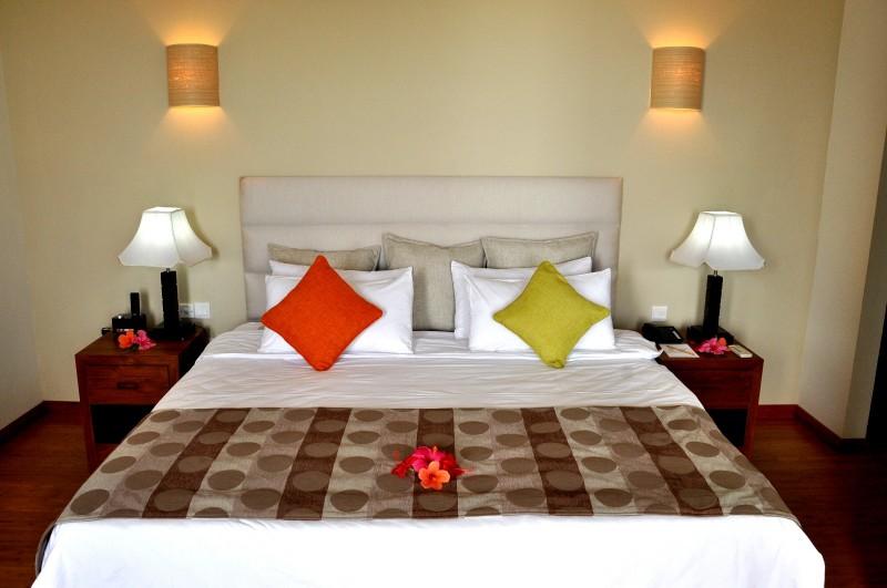 Crown Beach Hotel image