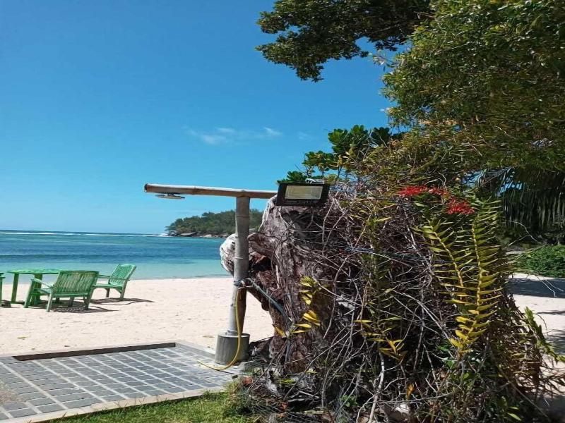 Crown Beach Hotel image