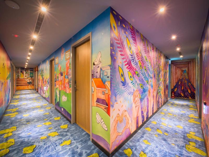 Legend Hotel Pier 2 image