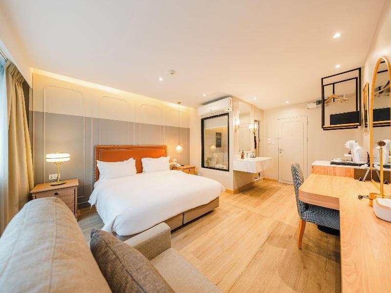 Thee Bangkok Hotel image