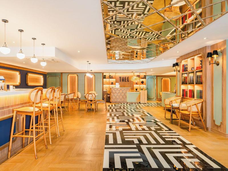 Thee Bangkok Hotel image