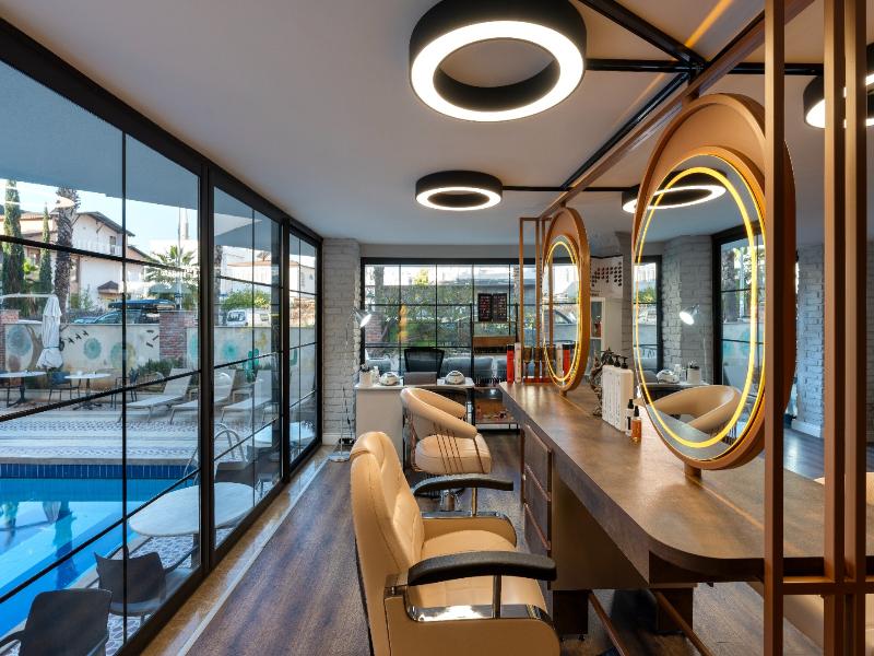 Azuu Boutique Hotel image