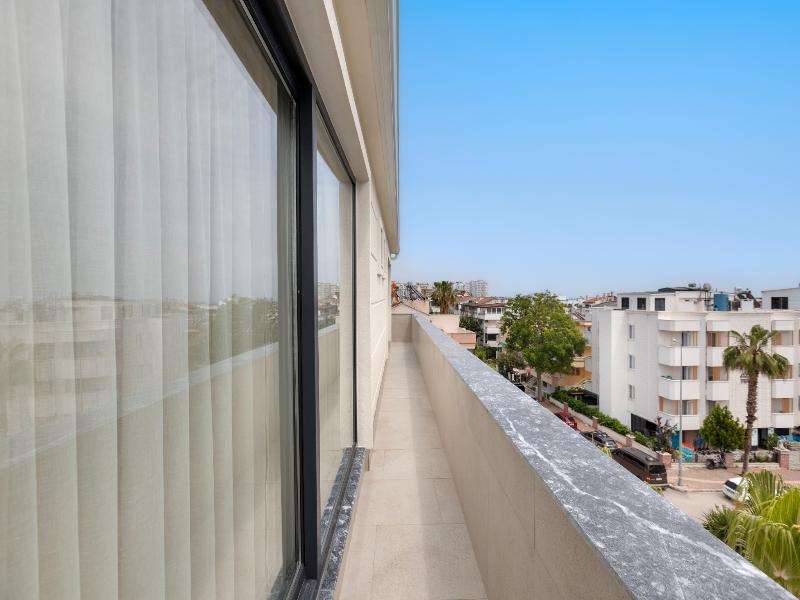 Azuu Boutique Hotel image