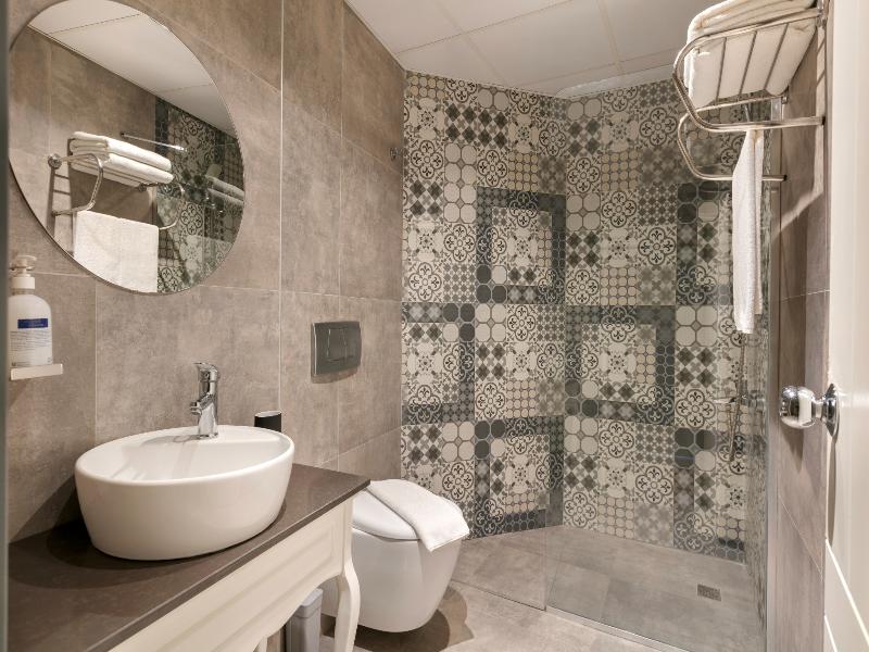 Azuu Boutique Hotel image