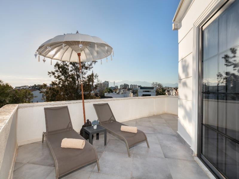 Azuu Boutique Hotel image