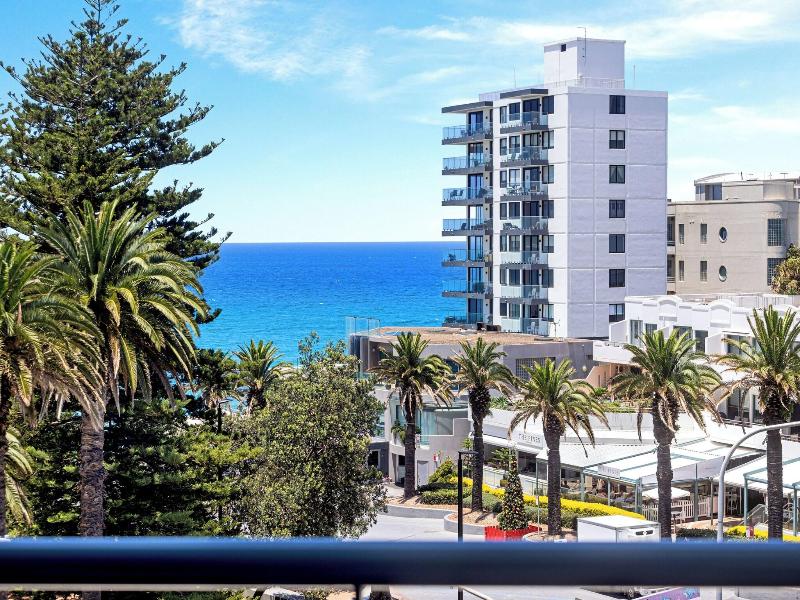 Quest Cronulla Beach image