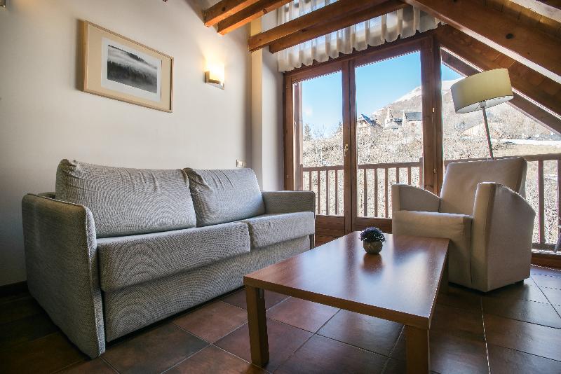 Snö Apartamentos Mont Romies Unhola image