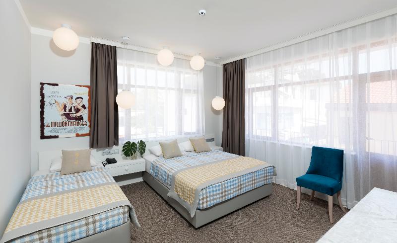 Delight Deluxe Hotel & Spa image