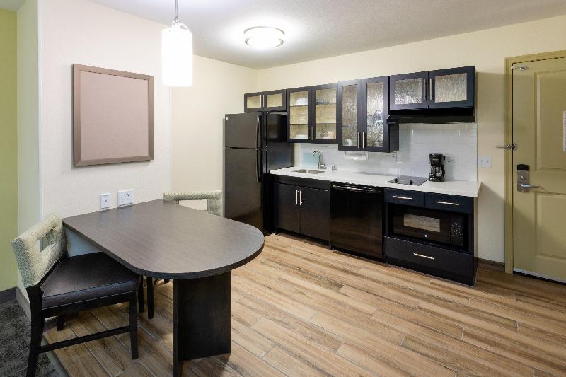 Candlewood Suites Rochester Mayo Clinic Area photo 15