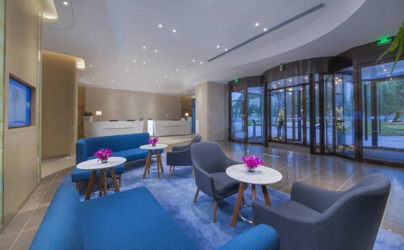 Holiday Inn Express Zhengzhou Longzi Lake image
