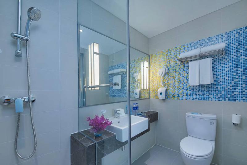 Holiday Inn Express Zhengzhou Longzi Lake image