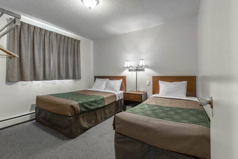 Empire Inn & Suites Red Deer image