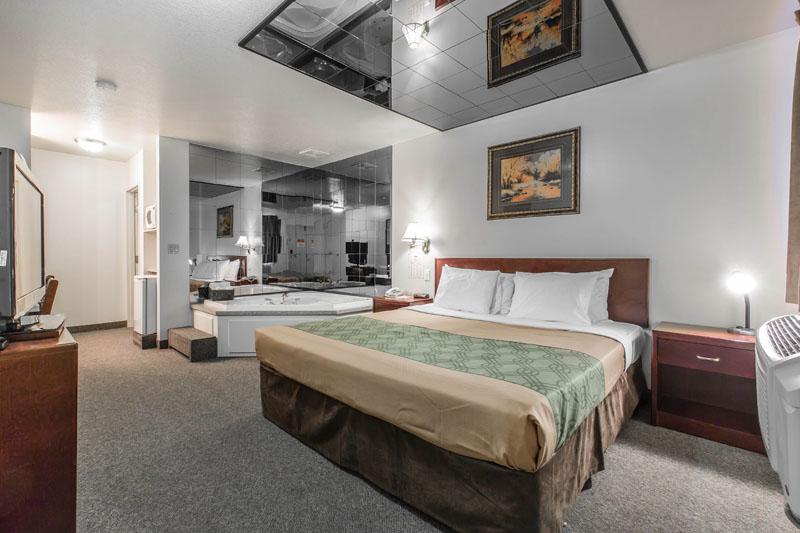 Empire Inn & Suites Red Deer image