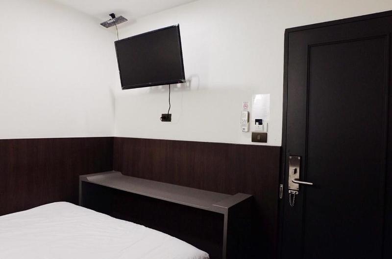 Four Sisters Homestay image