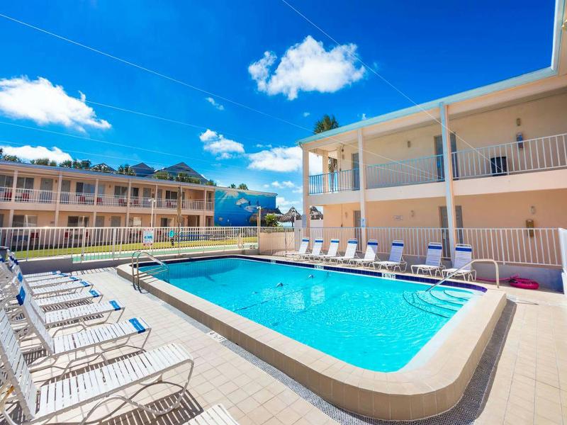 Belleair Beach Resort Motel image