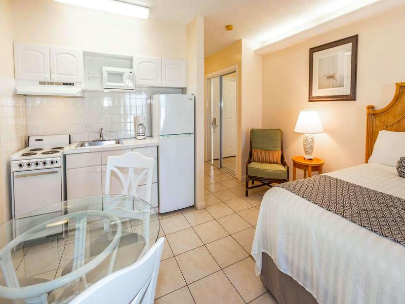 Belleair Beach Resort Motel image