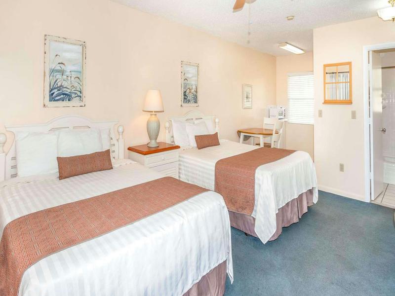 Belleair Beach Resort Motel image