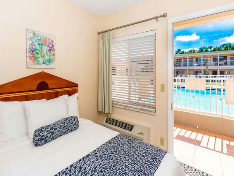 Belleair Beach Resort Motel image